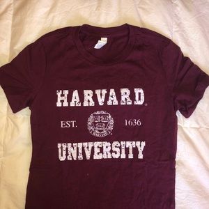 Harvard University tshirt